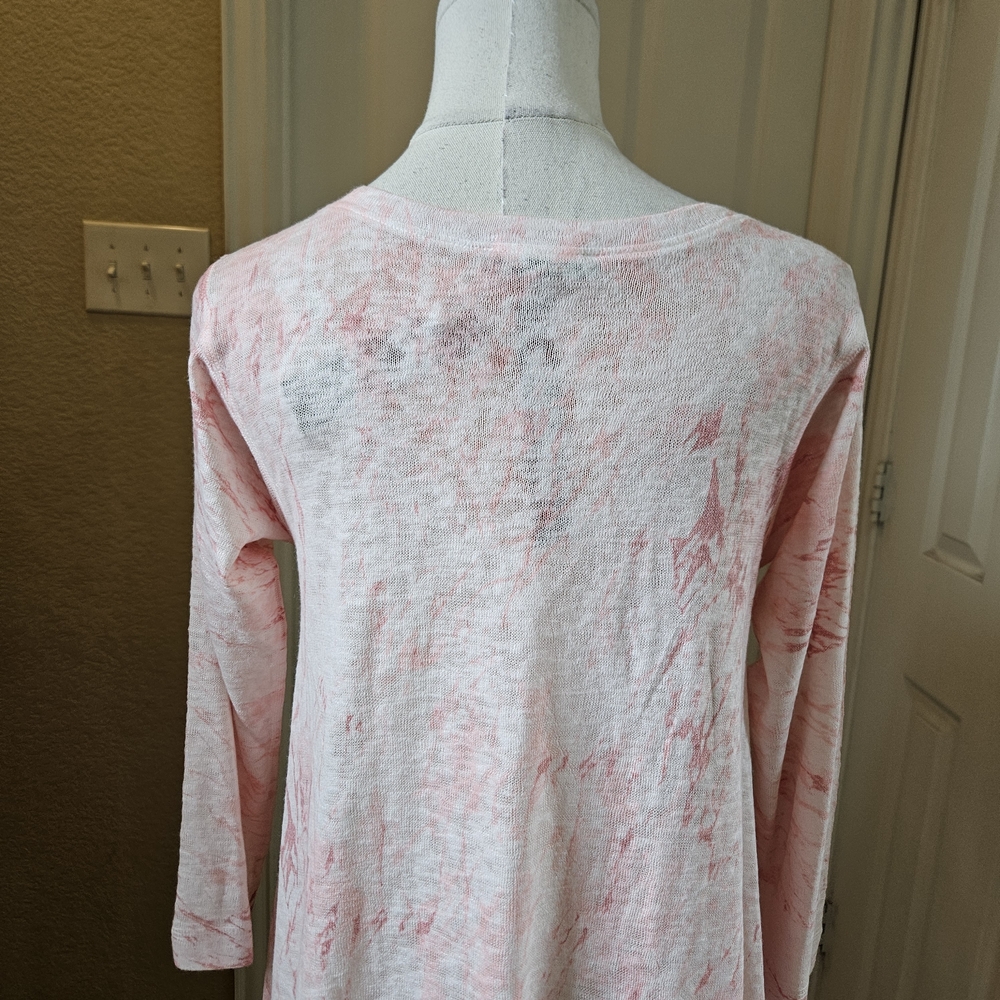 Nally & Millie Pink Marble Print V-Neck Tunic Top – Size XS - Picture 9 of 14